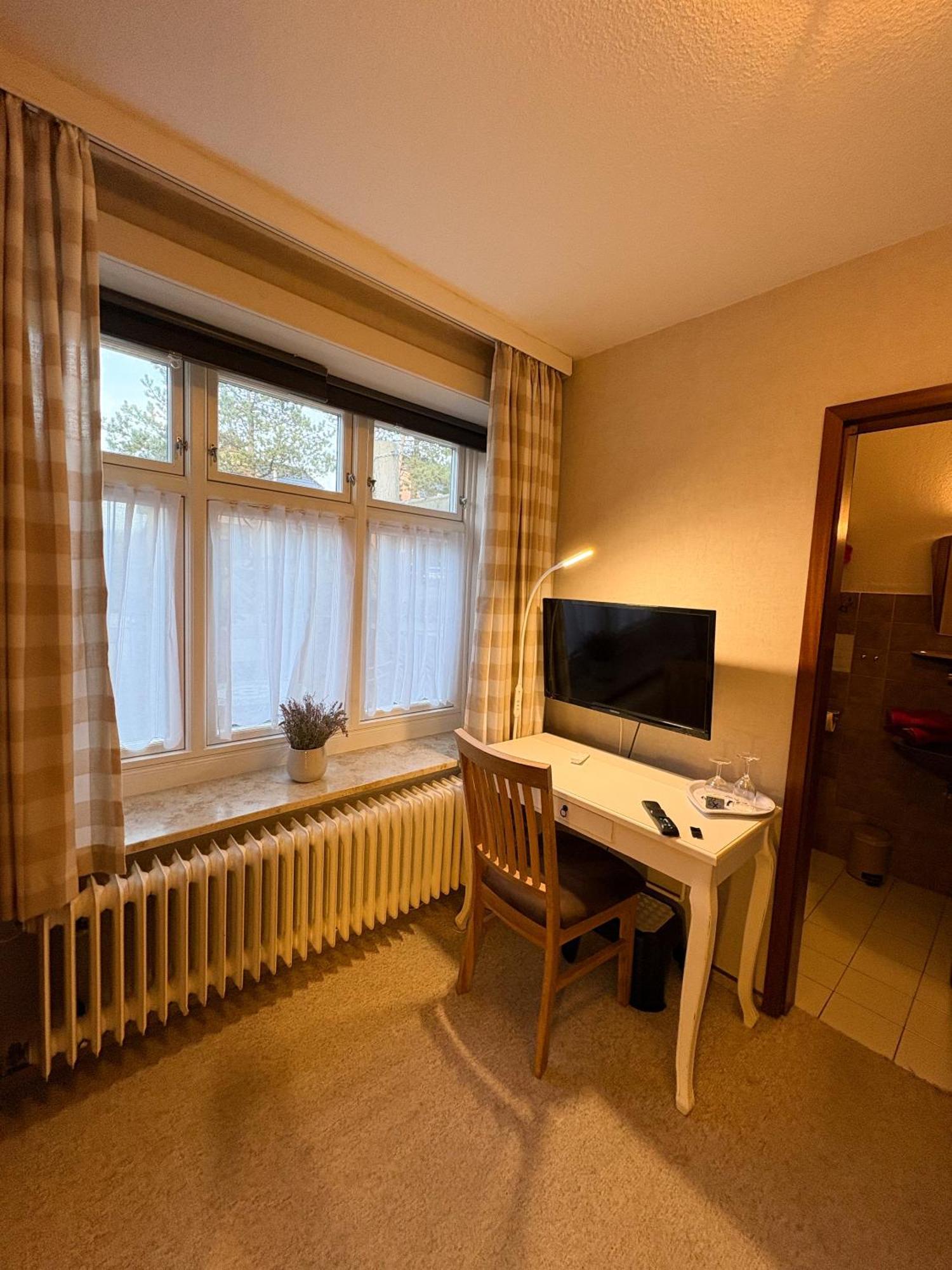 Hotel Zum Wikinger Sankt Peter-Ording Kamer foto