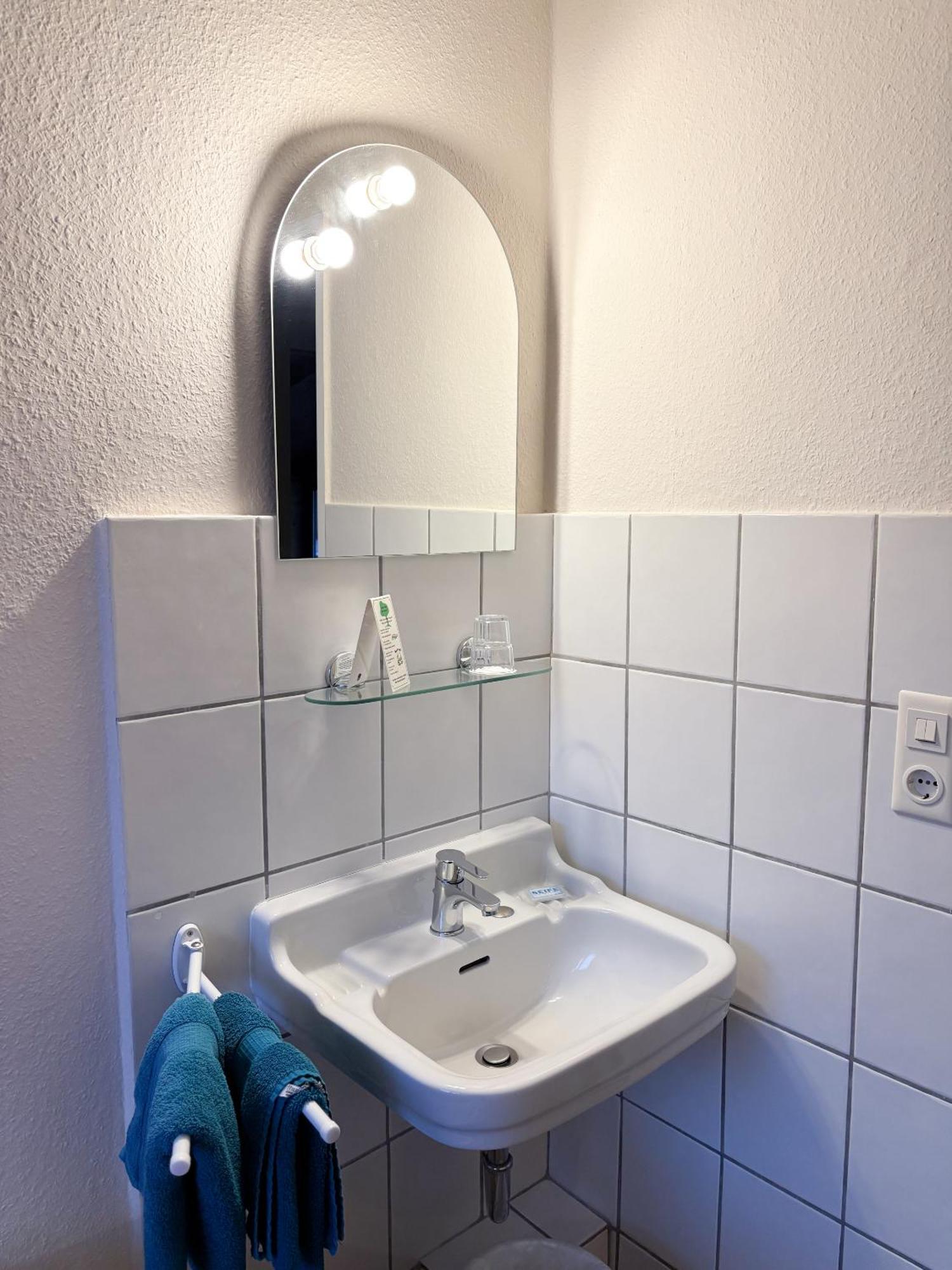 Hotel Zum Wikinger Sankt Peter-Ording Kamer foto